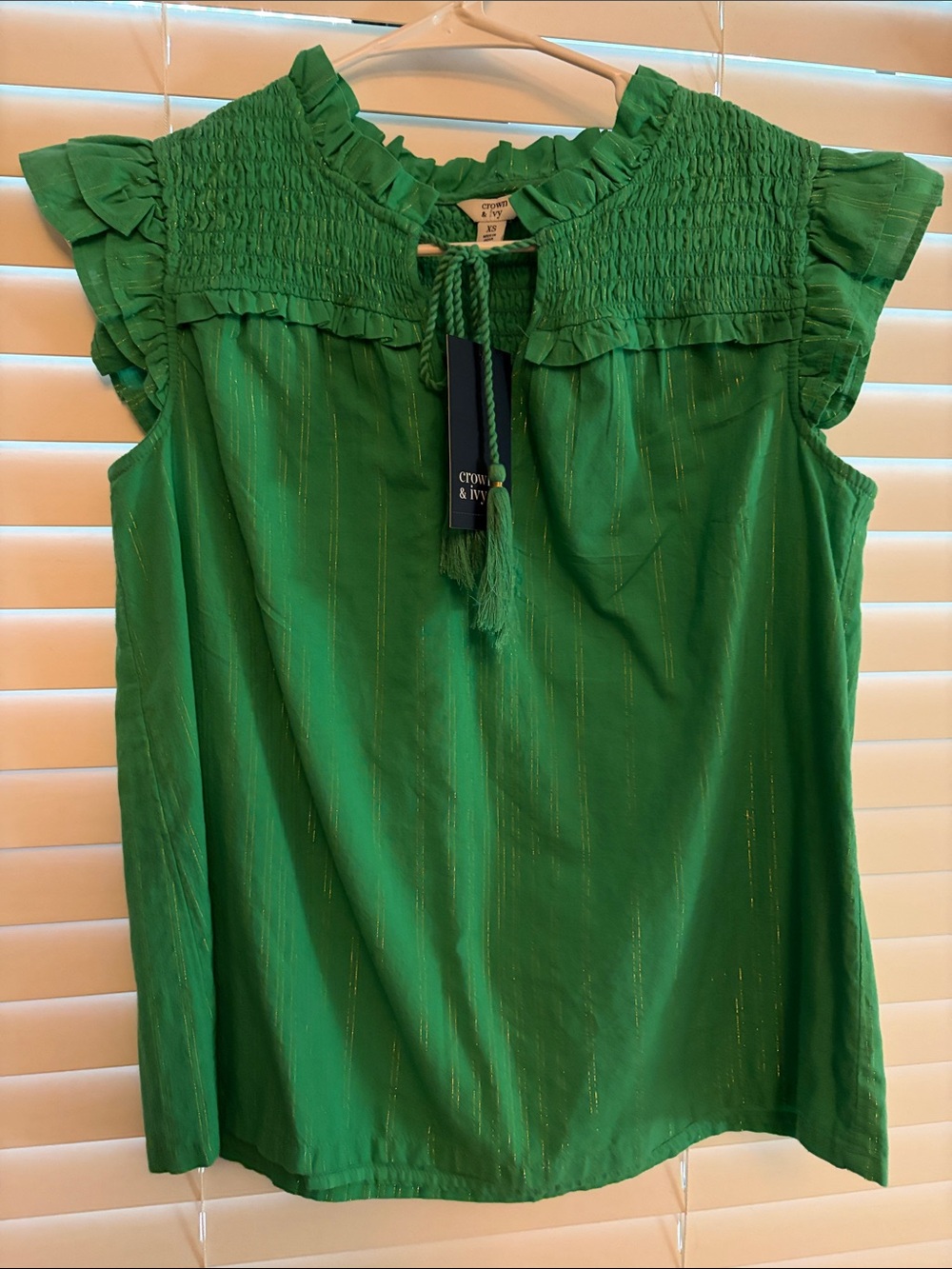 crown & ivy Kelly Green Ruffle Smocked Yoke Tassel Tie Top